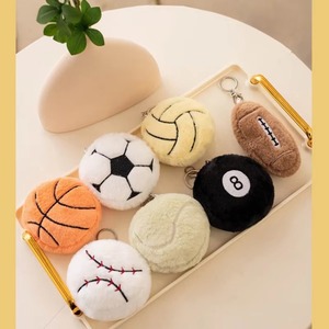 Coussin en peluche de basketball doux et moelleux pour les amateurs de sport, décoration de jour de match, confort pour la chambre - Product Image 5