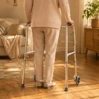 Déambulateur pliant avec roues avant, hauteur réglable de 74,5 à 92 cm, 8 niveaux de réglage, structure robuste en acier chromé de 3,2 kg, capacité de 100 kg
