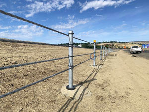Barrière de câble à haute tension testée selon les critères AASHTO MASH, anti-collision, garde-corps de câble à faible rebond pour le bord de la route - Product Image 5