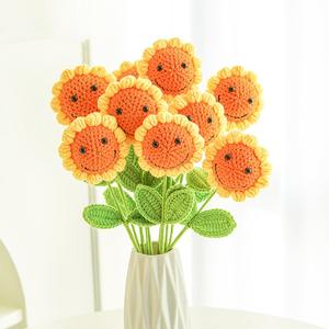Flor de hilo creativa hecha a mano para el Día del Maestro, girasol sonriente, flor eterna, producto terminado - Product Image 3