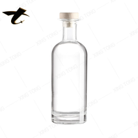 Bouteille en verre carrée la plus populaire, emballage durable pour les spiritueux et les liqueurs