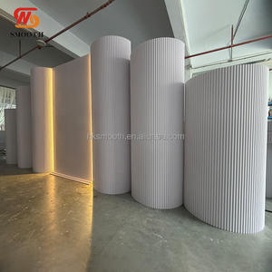 ฉากหลังงานแต่งงานทรงกระบอกอะคริลิคพร้อมไฟ LED สีขาว วัสดุ PVC สำหรับตกแต่งงานแต่งงาน - Product Image 5