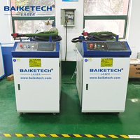 Machine industrielle de nettoyage d'enlèvement de couche d'oxyde Machine continue tenue dans la main de dérouillage de laser de haute puissance