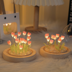 Lámpara de Noche de Tulipanes Hecha a Mano Directo de Fábrica, Adorno de Madera para Mesita de Noche, Decoración del Hogar, Regalo Exquisito para Madre o Esposa, DIY - Product Image 3
