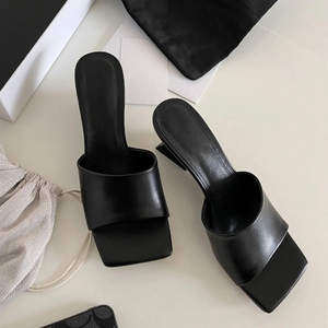 Sandales mules à talon évasé et bout carré pour femme - <span class=keywords><strong>Chaussures</strong></span> décontractées ouvertes à lanières larges, style minimaliste Y2K pour fêtes et été - Product Image 5