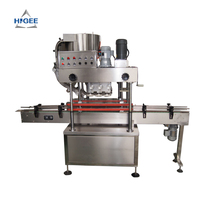 Machine de remplissage automatique d'huile lubrifiante avec machine de bouchage et d'étiquetage pour bidons en plastique d'huile moteur, machine de remplissage d'huile moteur