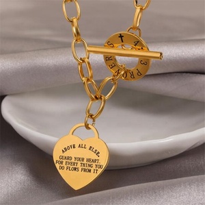 Yiwu Aceon Velle-Colgante de corazón con grabado de la Biblia, cadena gruesa proverbio, de acero inoxidable - Product Image 5