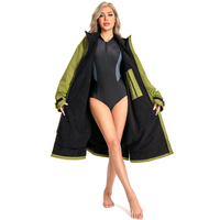 Robe de surf coupe-vent personnalisée grande taille pour hommes, femmes, garçons et filles, robe de change imperméable à capuche, parka de bain à manches longues