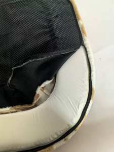 Lit pour animaux <span class=keywords><strong>de</strong></span> compagnie en forme <span class=keywords><strong>de</strong></span> <span class=keywords><strong>grotte</strong></span> en velours côtelé pliable <span class=keywords><strong>de</strong></span> couleur <span class=keywords><strong>vache</strong></span> avec housse amovible - Product Image 3