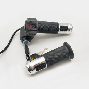 Manopola Universale con Display di Tensione e Controllo Velocità per Modifica Bicicletta - Product Image 4