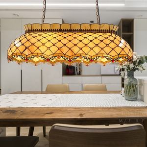 Lampe suspendue Tiffany de style américain de 32 pouces pour table de billard, en verre soufflé à la main avec soudure en étain, 4 lumières LED, forme ovale, lampe centrale vitrifiée, différentes tailles disponibles - Product Image 1