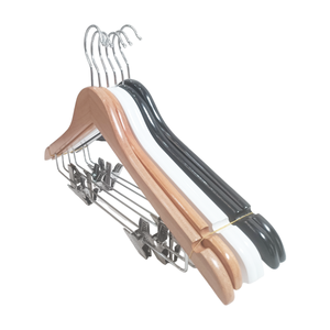 Cintres en bois massif naturel pour usine, cintres à vêtements et manteaux avec pinces, antidérapants, durables, pour armoire et salle de bain - Product Image 4