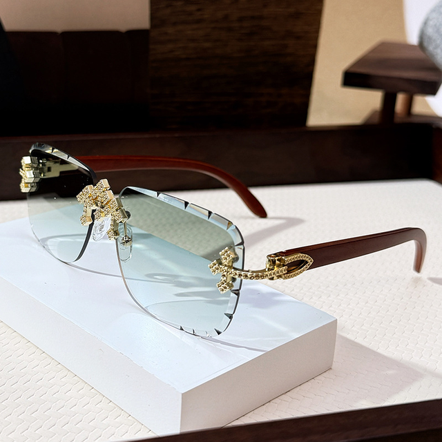 2025 Luxury Brand Square Rimless Sunglasses Women Men Fashion Cut Edge Sun Glasses Vintage Metal Eyewear Punk Frameless Shades