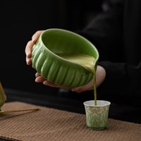 Ensemble fouet à matcha en porcelaine verte craquelée, bol à matcha en céramique côtelé avec bec verseur, kit traditionnel japonais pour la préparation du thé