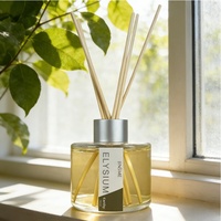 Bouteille diffuseur de parfum OEM/ODM 100 ml écologique à feuilles vertes, senteur orange apaisante, relaxante, rafraîchissante, anti-pelliculaire et nourrissante pour l'air ambiant