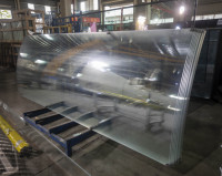 Verre trempé courbé transparent certifié CE, panneau courbé sur mesure de 5 à 19 mm pour façade, vitrine de magasin