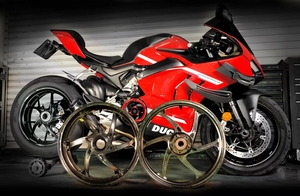 Para <span class=keywords><strong>DUCATI</strong></span> V4 V4S V4R <span class=keywords><strong>Street</strong></span> <span class=keywords><strong>Fighter</strong></span>, rueda forjada modificada, ligera, de carreras, producida. - Product Image 2