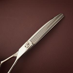 Tijeras de peluquería para mascotas VFD, tijeras curvas de 7 pulgadas para perros y gatos, herramientas profesionales para cortar el pelo, hechas en China - Product Image 2