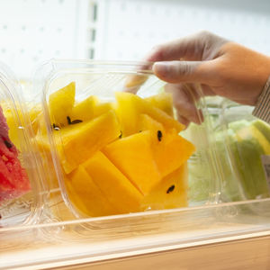 Récipients rectangulaires 24 OZ à charnière empilables de conception à clapet d'excellente qualité pour la nourriture de sushi recyclable - Product Image 6