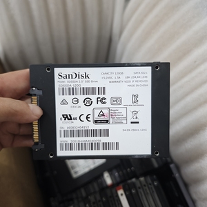 คอมพิวเตอร์มือสองราคาถูก ฮาร์ดดิสก์แบบโซลิดสเตทขนาด 2.5 นิ้ว ความจุ 120GB 128GB สำหรับแล็ปท็อป  SSD มือสอง - Product Image 3