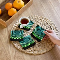 Sous-verres de sublimation personnalisés d'approvisionnement d'usine 3.75 "carré en bois MDF avec finition brillante et support en liège pour la décoration de la maison