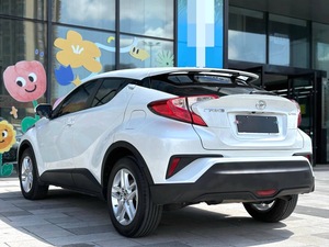 รถยนต์มือสอง ปี 2020-2023 <span class=keywords><strong>CHR</strong></span> ไฮบริด <span class=keywords><strong>2.0</strong></span> ลิตร SUV เกียร์อัตโนมัติ พวงมาลัยซ้าย เบาะผ้า กล้องมองหลัง ขนาดยาง R17  หลังคาอลูมิเนียมอัลลอย - Product Image 4