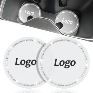 Accessori interni auto con Logo personalizzato di fabbrica 2 pezzi Bling Diamond universale portabicchieri per auto tappetino antiscivolo <span class=keywords><strong>sottobicchieri</strong></span> - Product Image 1