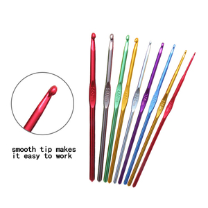 Couleur bonbon Crochet <span class=keywords><strong>laine</strong></span> bricolage outil <span class=keywords><strong>de</strong></span> tricot couleur 15CM tête unique métal aluminium Crochet crochet aiguilles - Product Image 3