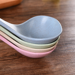 Cucharón de plástico de color nórdico con mango largo para cocinar y servir sopa, no daña las ollas - Product Image 3