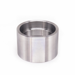 مصنع دونجان مخصص جلبة الفولاذ المقاوم للصدأ تشكيلة الأكمام البطانات بوش آلة جزء المحرك - Product Image 1