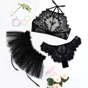 Set Lingerie Seksi Imut dengan Tali Garter, Transparan, Berlubang, untuk Wanita Dewasa, Renda, Bikini 3 Potong, Lingerie Korea - Product Image 4