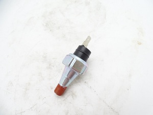 Interrupteur hydraulique AT85174 AR27977 pour tracteur John Deere 1020 2240 <span class=keywords><strong>3640</strong></span> 6210 - Product Image 4