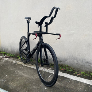 Vélo complet de triathlon Winowsports Carbon TT 22 vitesses à disque TT119 R7020 avec jeu de roues en fibre TT119 Vélo de triathlon en carbone TT119 - Product Image 3