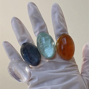 2024 nouveau Design Transparent résine anneau femmes acrylique clair grands anneaux doigt fête cadeau bijoux en gros - Product Image 1