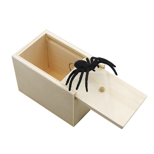 Avril fou fête cadeau peur araignée boîte en bois drôle <span class=keywords><strong>blague</strong></span> jouet <span class=keywords><strong>blague</strong></span> tour de magie araignée boîte en bois accessoires magiques JM192 - Product Image 4