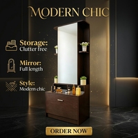 Commode moderne en bois avec miroir, coiffeuse avec tiroirs et étagères ouvertes pour le rangement du maquillage