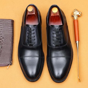 Chaussures en cuir formelles pour affaires - Nouveau modèle 2026. Cuir véritable, toucher haut de gamme. Chaussures Oxford rétro anglaises à bout pointu. - Product Image 3