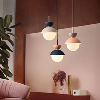 Éclairage moderne nordique décoration de la maison lustre Led Macaron boule de verre lampe suspendue de chevet