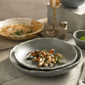 Vajilla de Porcelana Gris Rústica Moteada de Estilo Retro para Club de Campo, Restaurante y Hotel, Juego de Platos y Tazones de Textura Gruesa al por Mayor - Product Image 6