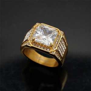 Bague Hip Hop plaquée or 18 carats avec zircon carré entièrement serti de diamants pour hommes - Product Image 3
