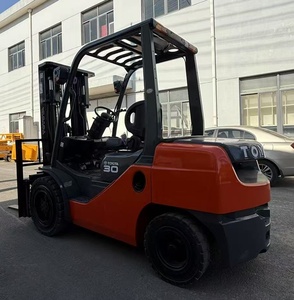 Reliable Used Diesel 2.5/3/4/5/7/10/15/16/25/30-Ton TCM/KOMATSU Forklift Truck with HIGH MASTER FOR SALE - Product Image 3