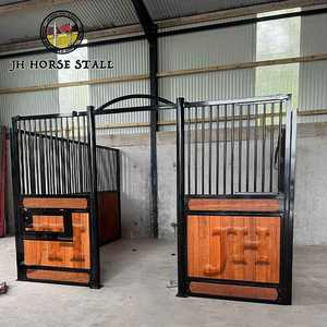 Système de box pour chevaux à porte coulissante de style européen, durable, robuste, personnalisable, écurie pour chevaux avec porte de panneau avant - Product Image 4