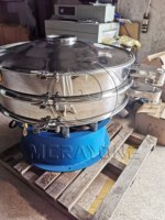 Automatische FFB-palmvruchtenverwerkingsapparatuur 1-5TPH, inclusief ontbundel-, pers-, vibratie- en filtratie-eenheid voor de productie van ruwe palmolie.