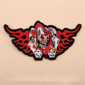Patchs brodés thermocollants en feutre non tissé écologique, motif crâne motard personnalisé pour chapeaux, vente en gros - Product Image 4