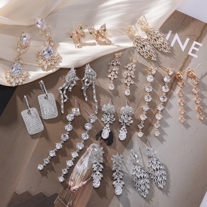 Nouvelles boucles d'oreilles en pierre naturelle zircon incrustées de diamants, motif fleur et feuille, style baroque <span class=keywords><strong>palais</strong></span>, polyvalentes et artistiques - Product Image 1