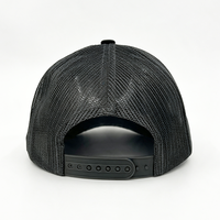 Gorra Trucker de Malla de Algodón de 6 Paneles con Logotipo Bordado en Relieve de Calidad Premium Personalizada y Parche de Cuero Personalizado