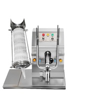 Semi-automatische netzakverpakkingsmachine voor knoflook, ui, aardappel, tomaat, sinaasappel, fruit en groenten