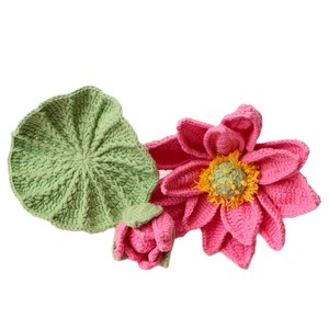 ช่อดอกบัวไหมพรมถักมือไล่เฉดสีชมพู สำหรับตกแต่งบ้านและงานแต่งงาน - Product Image 5