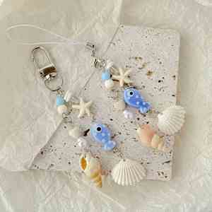 Llavero de Pez Adorable Kawaii con Perlas, Conchas, Estrellas de Mar y Cuentas, Colgante para Teléfono, Cadena para Bolso, Anillo para Llaves, Regalos para Niñas - Product Image 1