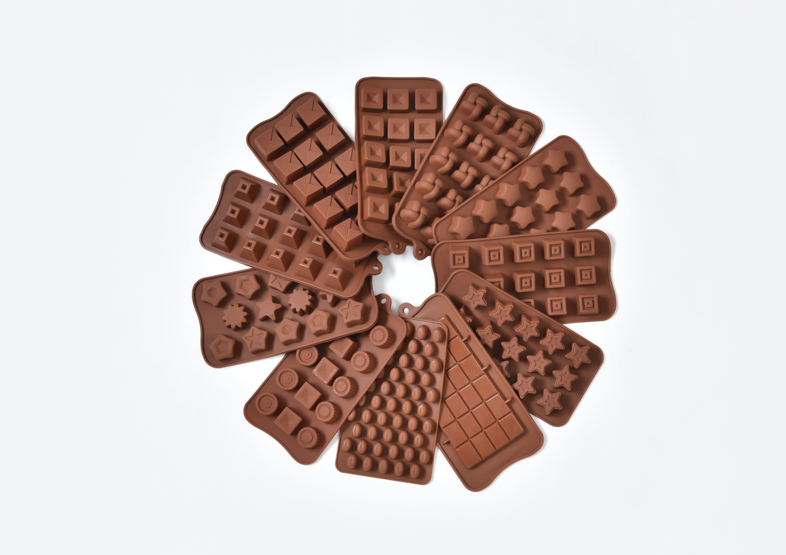 สีน้ำตาล